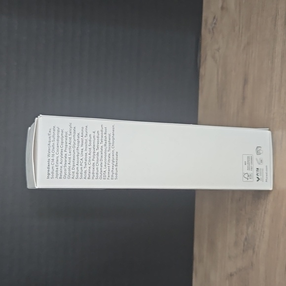 NWT Murad Hydration AHA / BHA Exfoliating Cleanser 148ML / 5.0 fluid oz - Picture 2 of 10